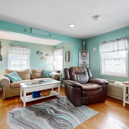 Hampton Beach Hangout & Nancy'S Villa חדר תמונה